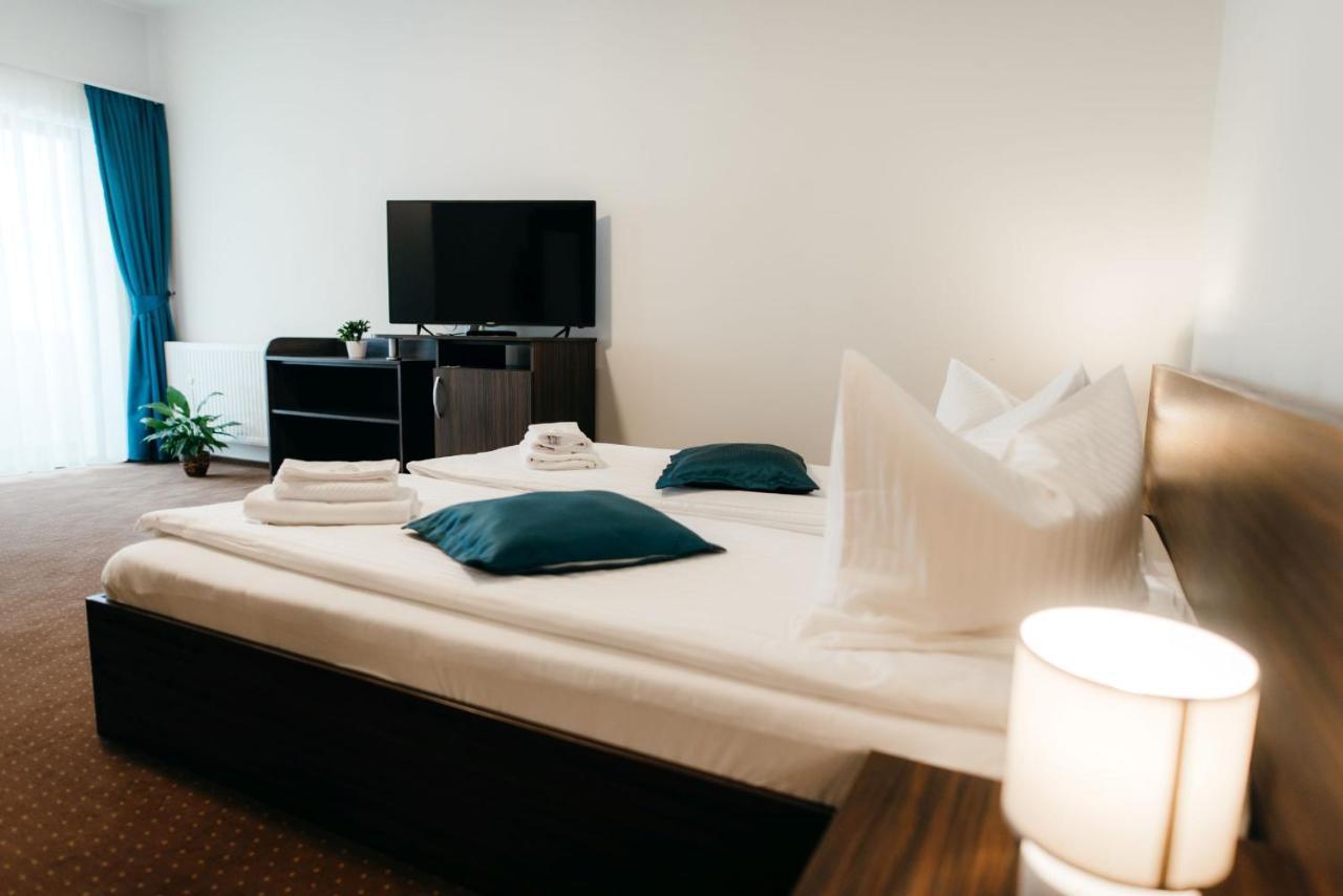 Pava Pension & Spa Odorheiu Secuiesc Exteriör bild