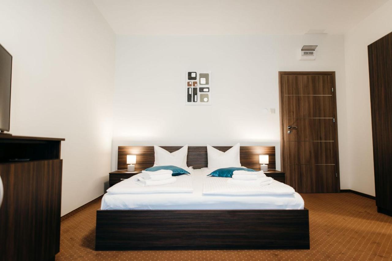Pava Pension & Spa Odorheiu Secuiesc Exteriör bild